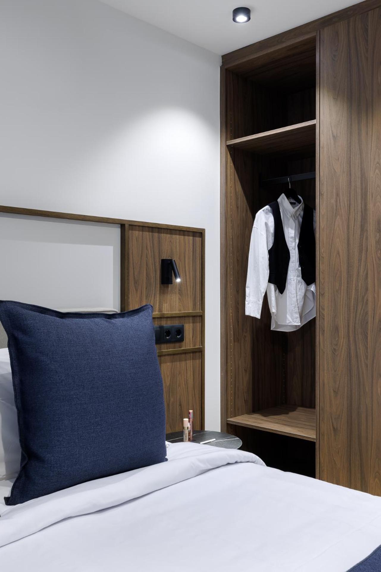 More By Zoia Living Athene Buitenkant foto